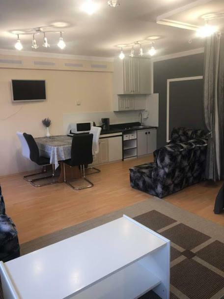Respect Apartament Hévíz Dış mekan fotoğraf